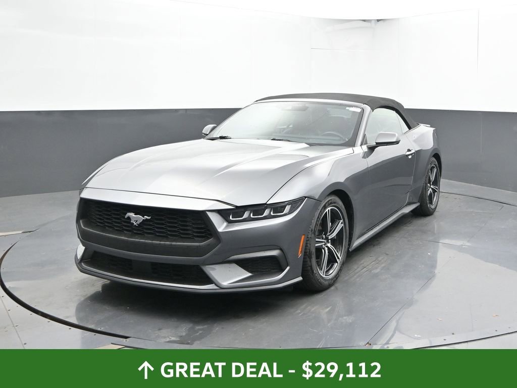 Used 2024 Ford Mustang Premium image 5