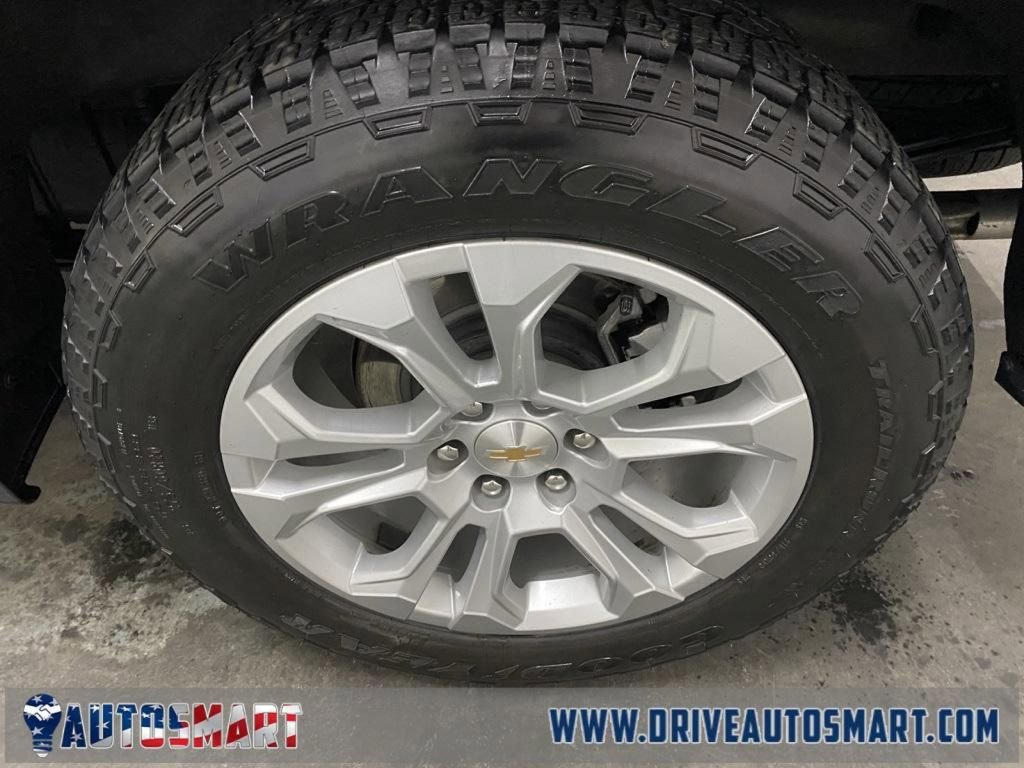 Used 2025 Chevrolet Silverado 1500 LTZ AWD/4WD image 26