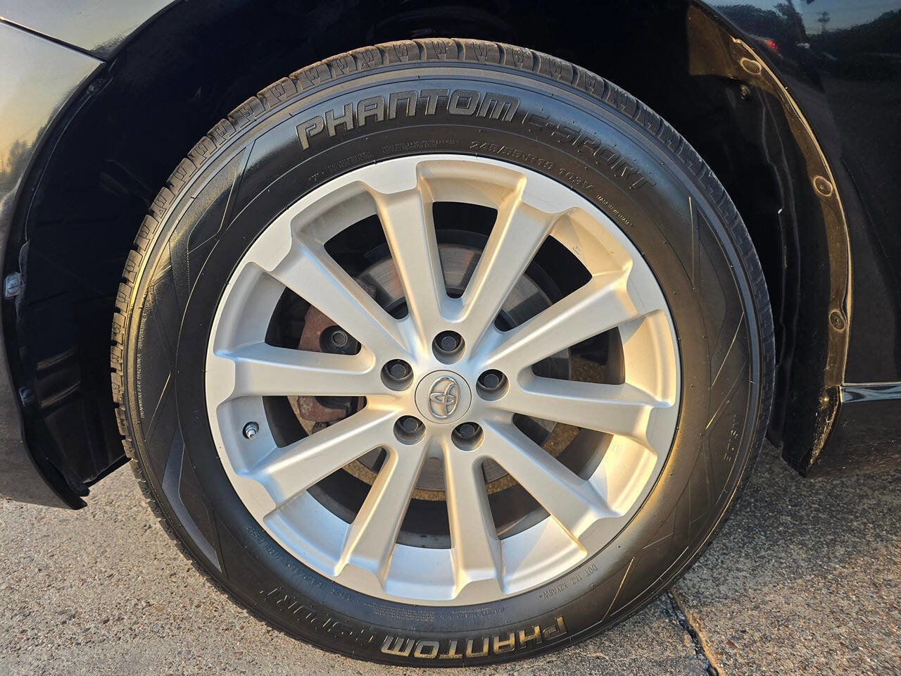 Used 2012 Toyota Venza LE image 49