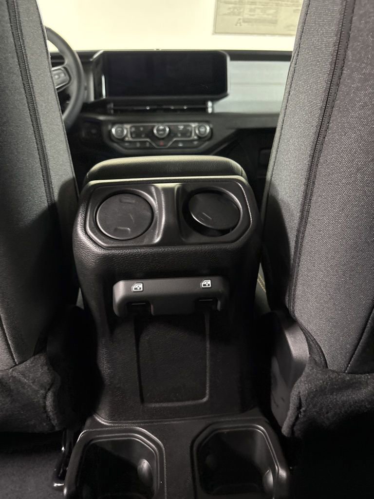 New 2026 Jeep Gladiator Willys AWD/4WD image 22