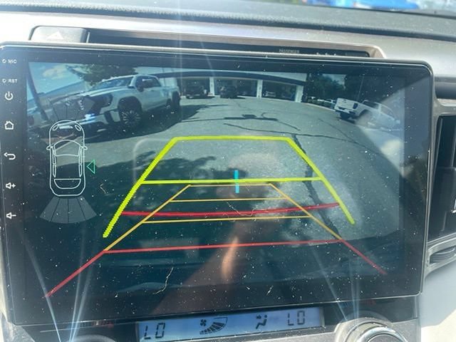Used 2017 Toyota RAV4 Limited AWD/4WD image 7