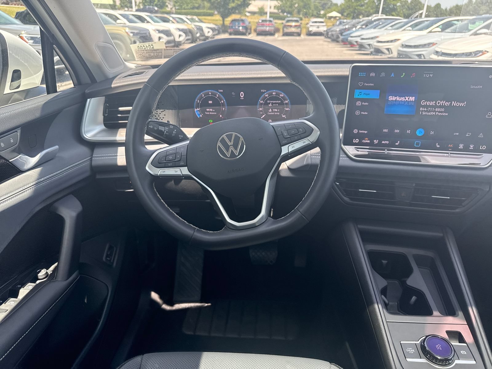 Certified 2025 Volkswagen Tiguan SE w/ Panoramic Sunroof Package AWD/4WD image 14