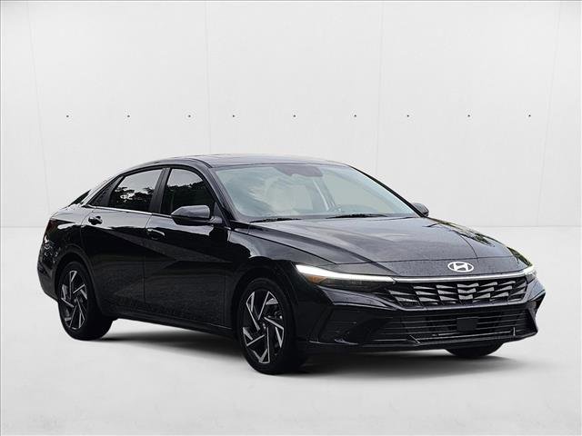 New 2025 Hyundai Elantra Limited image 7