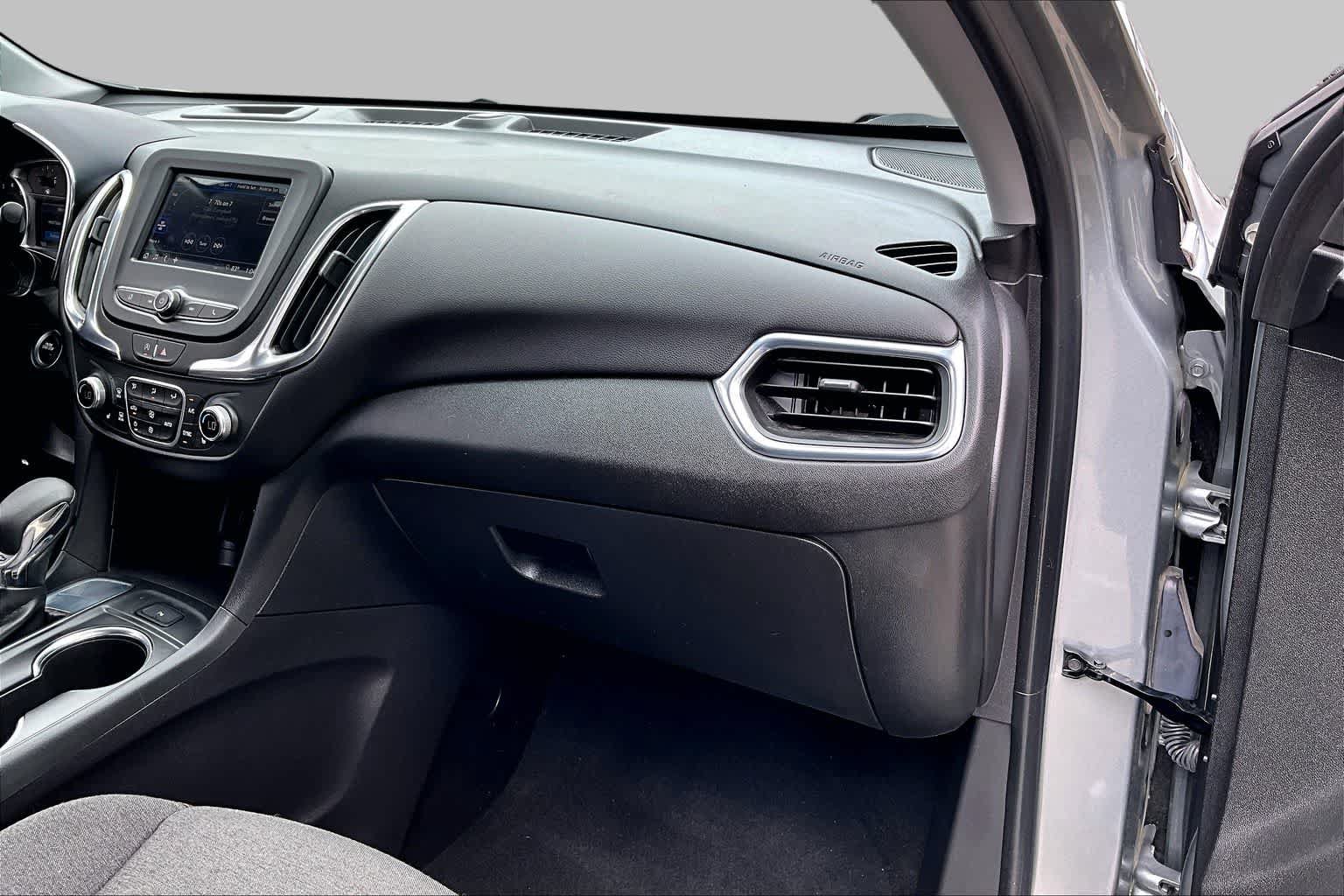 Used 2023 Chevrolet Equinox LT FWD image 17