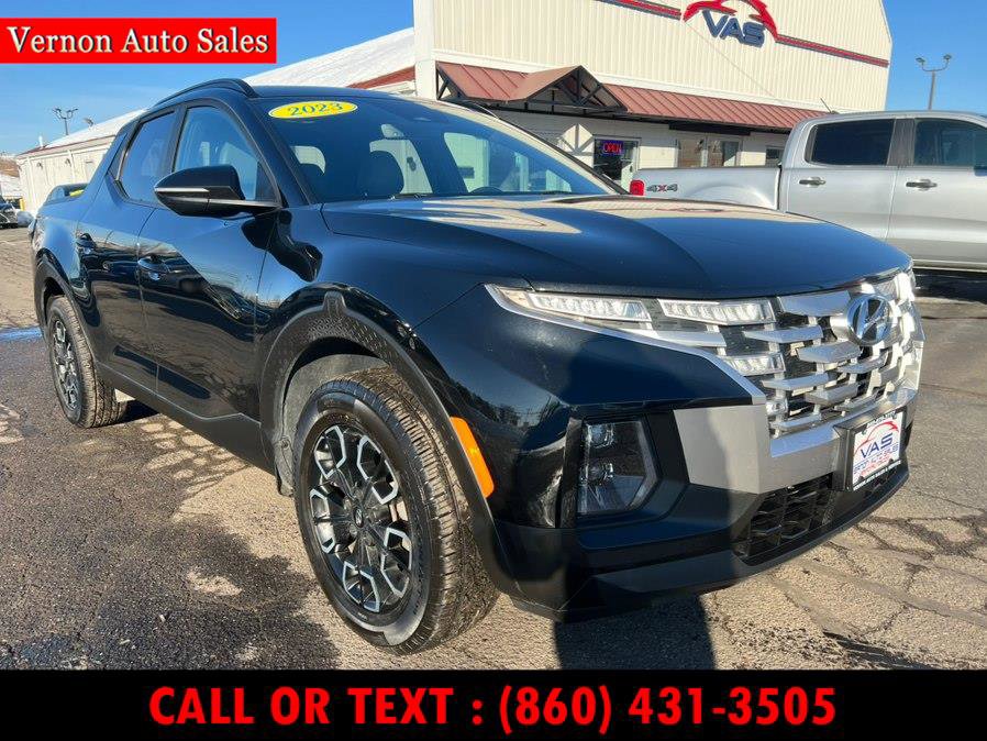 Used 2023 Hyundai Santa Cruz SEL Premium image 3