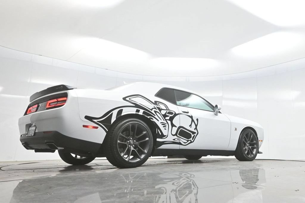 Used 2022 Dodge Challenger R/T Scat Pack w/ Driver Convenience Group RWD image 61