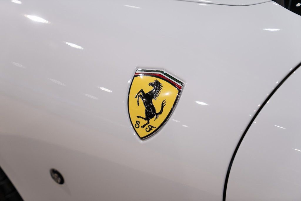 Used 2025 Ferrari Roma Spider image 12