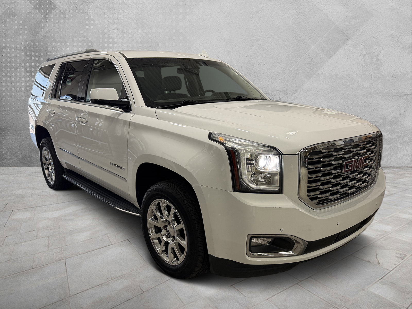 Used 2019 GMC Yukon Denali image 1