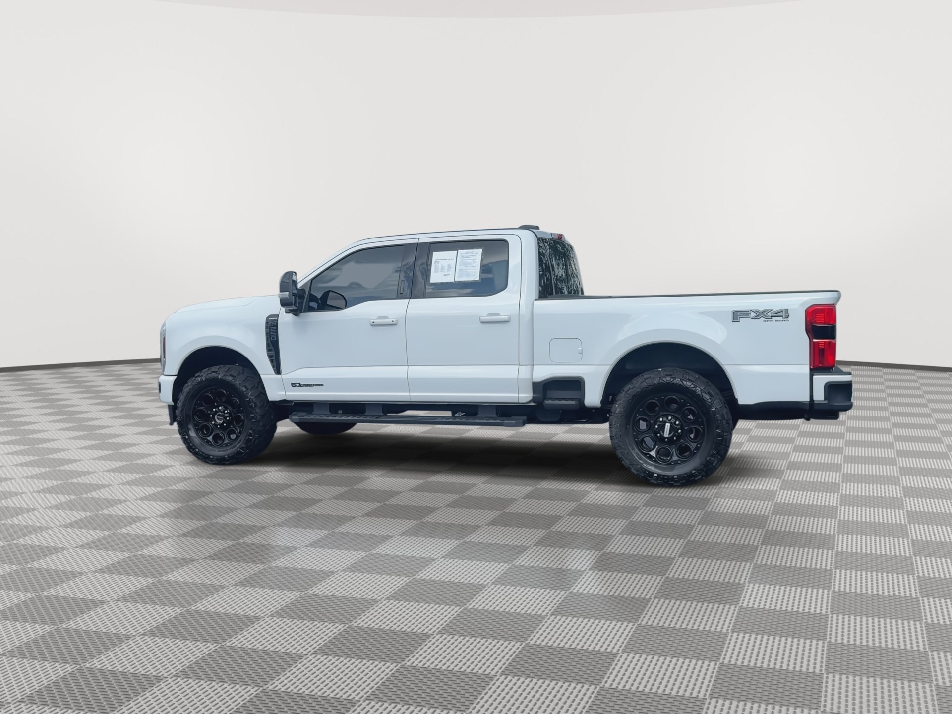 Used 2024 Ford F250 Lariat w/ Lariat Ultimate Package AWD/4WD image 6