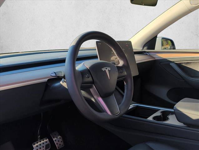 Used 2023 Tesla Model Y Long Range AWD/4WD image 9