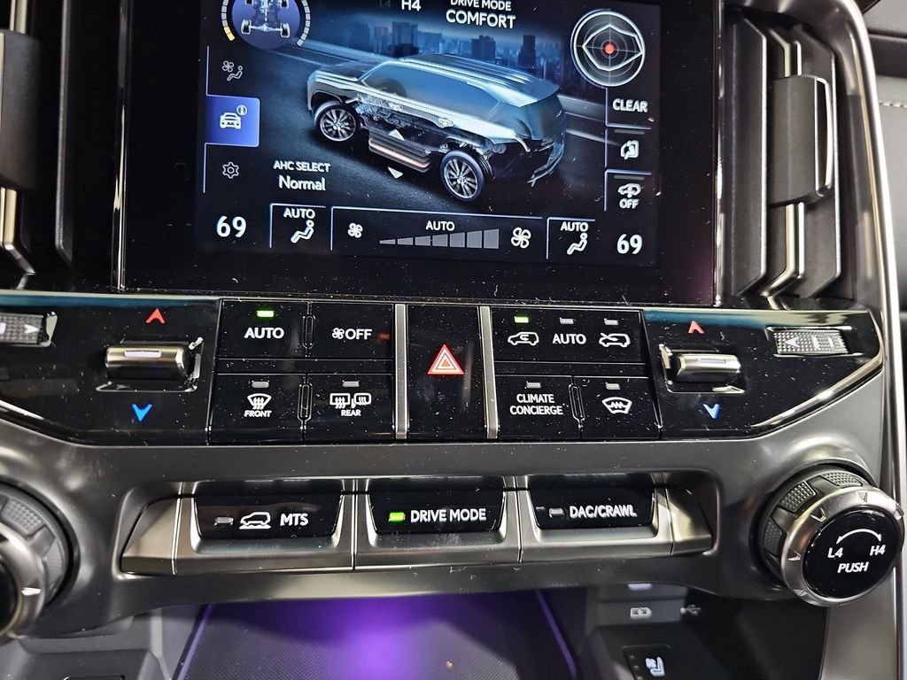 New 2026 Lexus LX 700h Overtrail AWD/4WD image 24