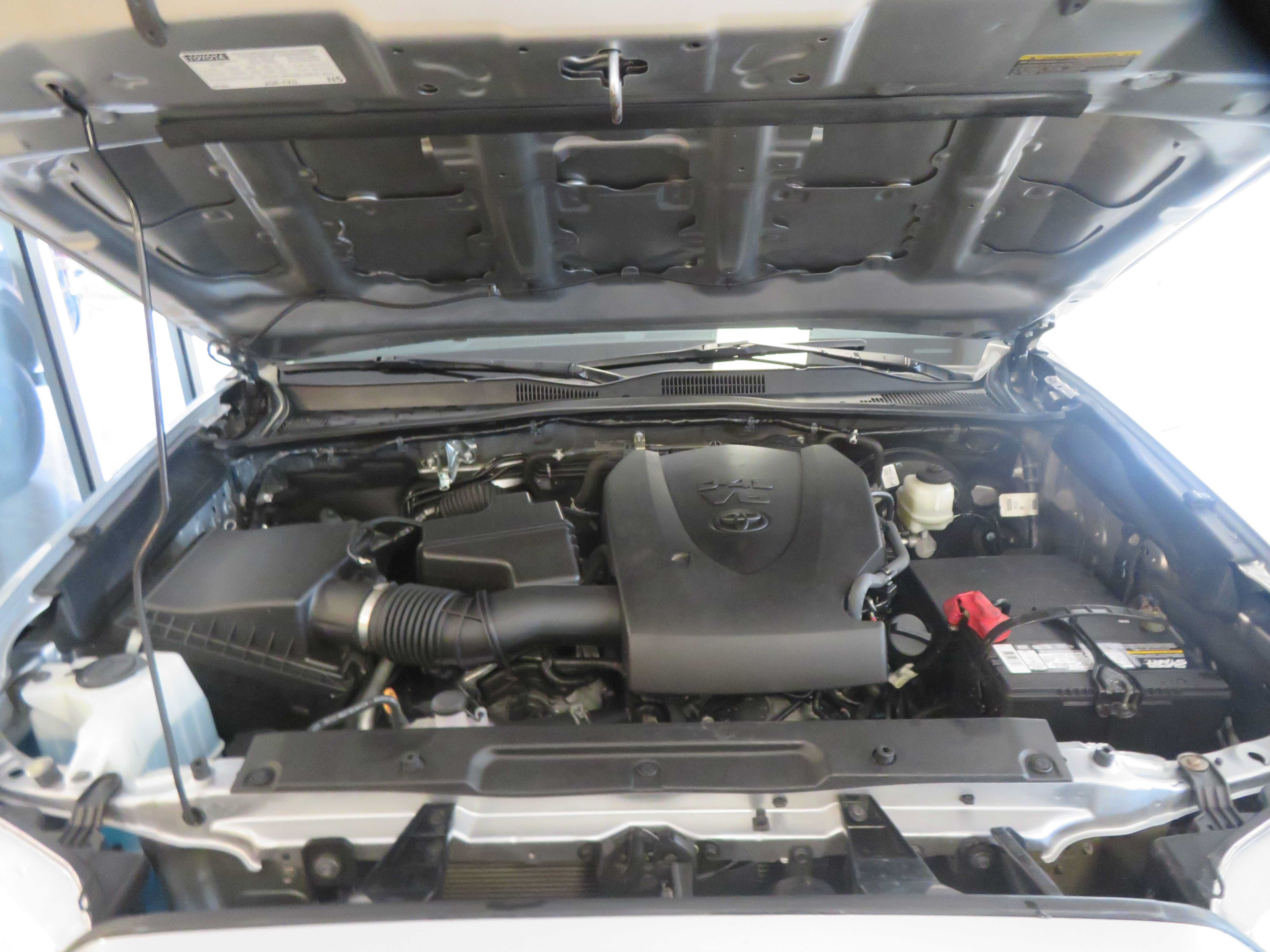 Used 2022 Toyota Tacoma SR5 RWD image 54