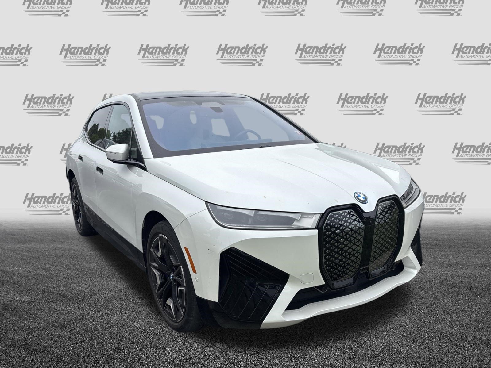 Certified 2024 BMW iX xDrive50 w/ Premium Package AWD/4WD image 5