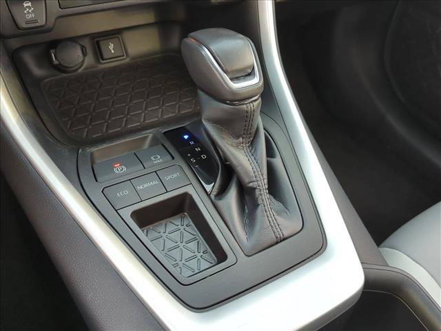Certified 2022 Toyota RAV4 XLE Premium FWD image 12