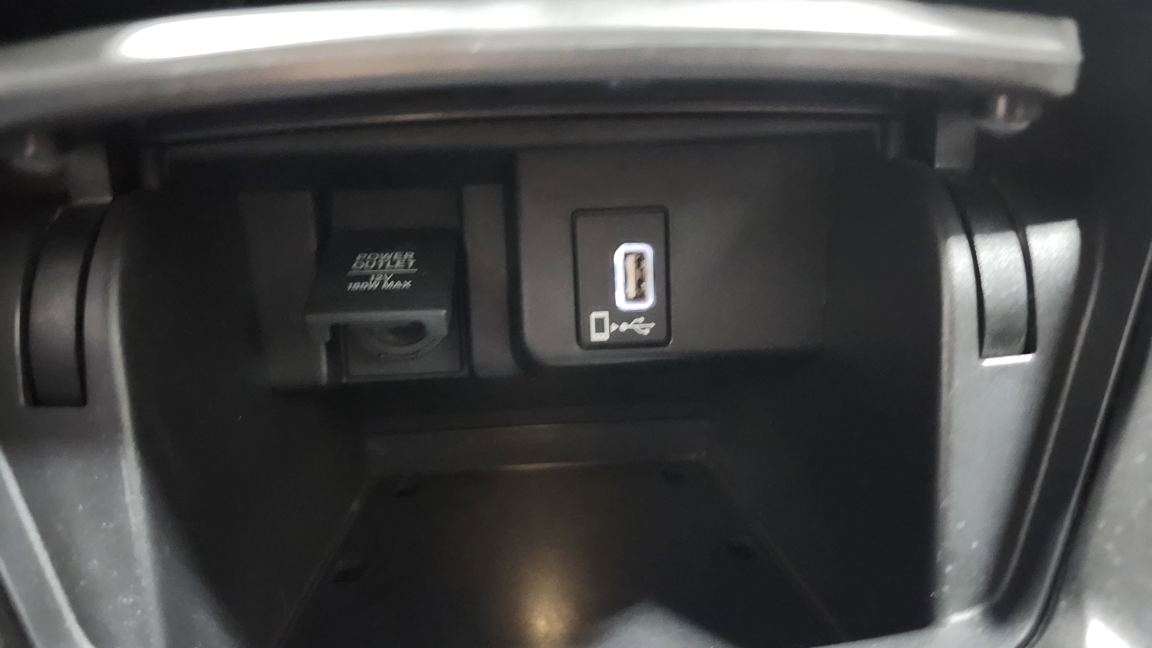 Used 2018 Honda Accord Sport image 8