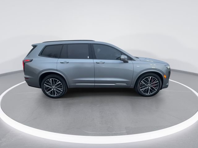 Used 2023 Cadillac XT6 Sport w/ Technology Package AWD/4WD image 9