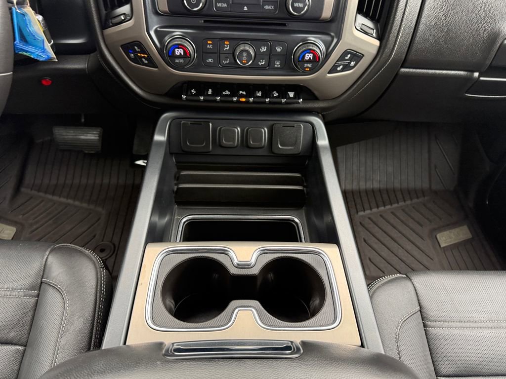 Used 2017 GMC Sierra 2500 Denali w/ Duramax Plus Package image 15