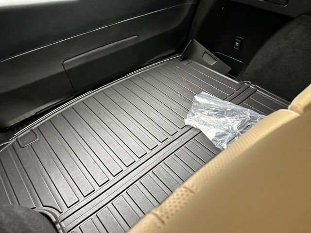 Used 2024 Acura RDX SH-AWD w/ Advance Package image 21