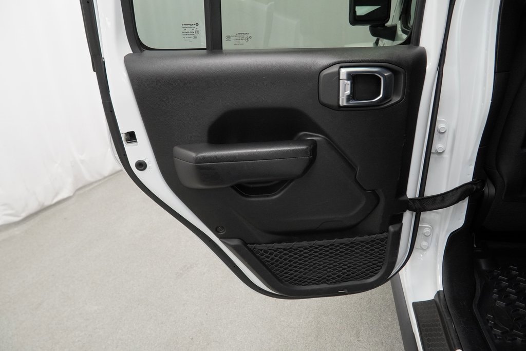 Certified 2021 Jeep Gladiator Rubicon w/ Cold Weather Group image 42