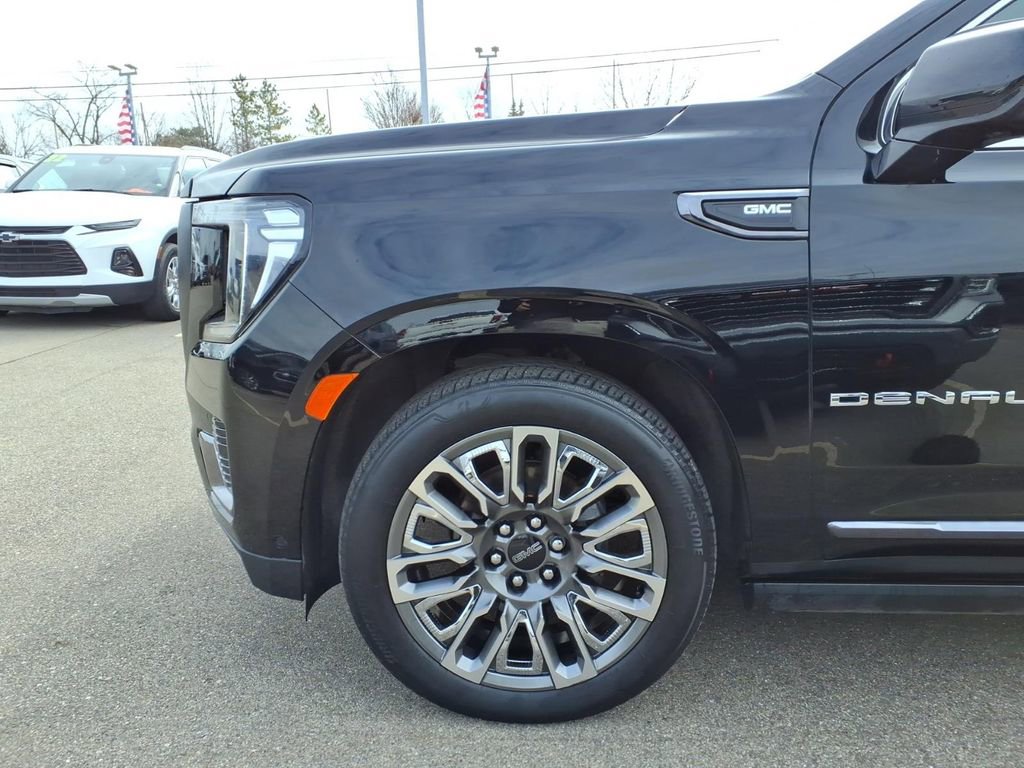 Used 2023 GMC Yukon XL Denali Ultimate image 26