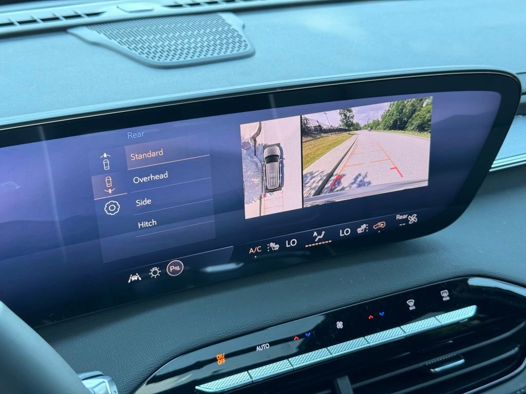 New 2025 Buick Enclave Sport Touring w/ Super Cruise Package image 32