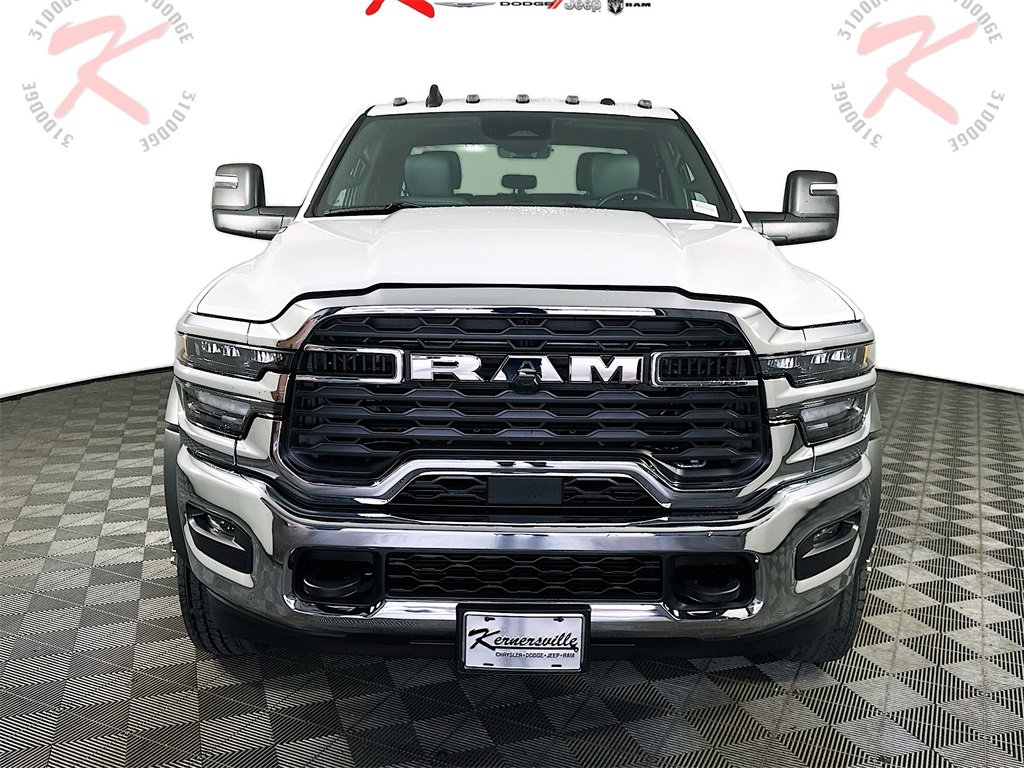 New 2026 RAM 5500 Tradesman w/ Chrome Appearance Group image 2