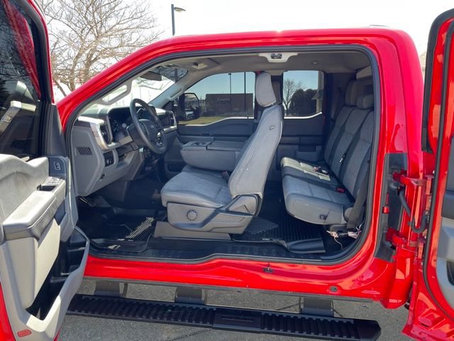 Used 2023 Ford F250 XL w/ STX Appearance Package AWD/4WD image 9