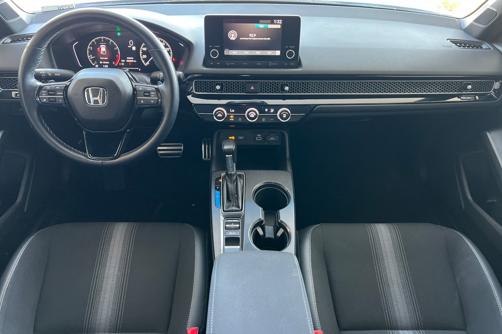 Used 2023 Honda Civic Sport image 13