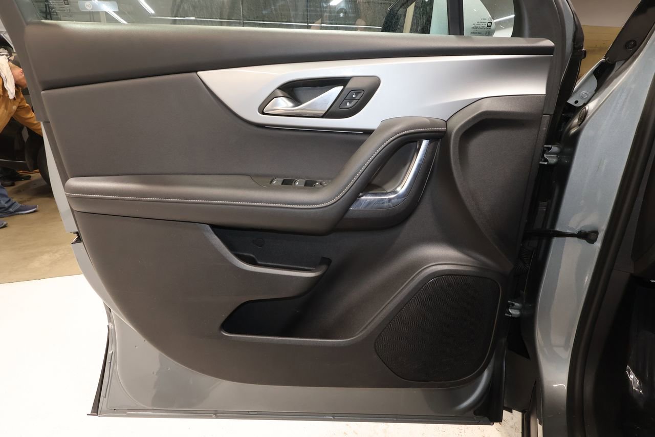 Certified 2025 Chevrolet Blazer LT image 21
