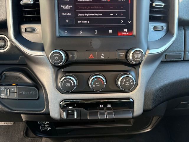 Used 2024 RAM 2500 Big Horn image 20