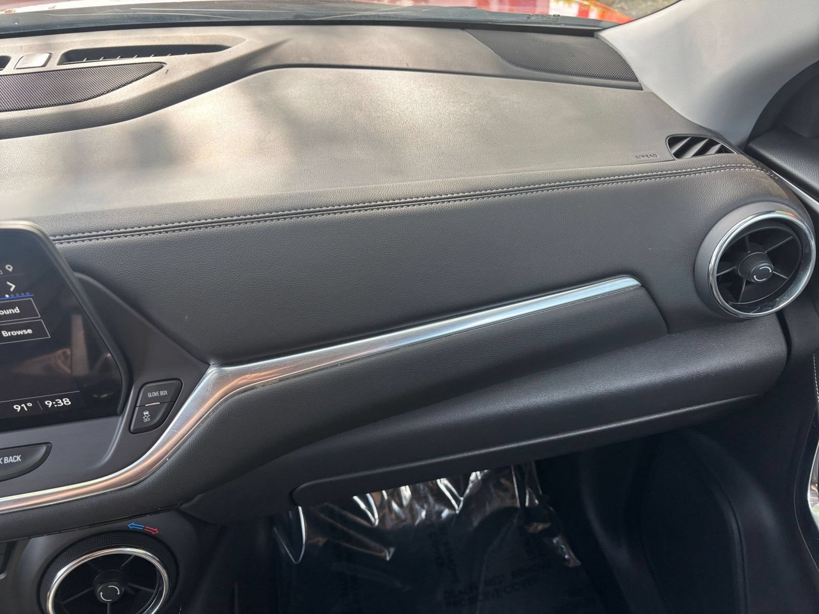 Used 2025 Chevrolet Blazer LT FWD image 36