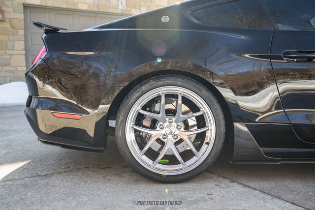 Used 2017 Ford Mustang GT Premium w/ Equipment Group 401A image 10