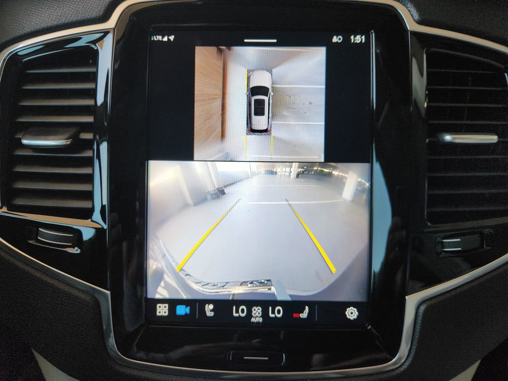 Used 2024 Volvo XC90 B6 Plus w/ Protection Package Premier AWD/4WD image 17
