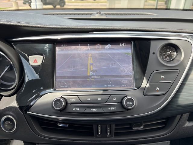 Used 2020 Buick Envision Essence AWD/4WD image 19