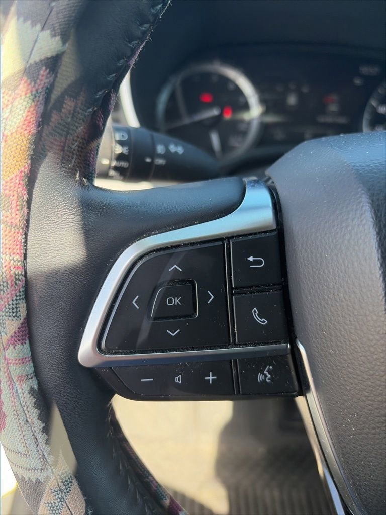Used 2021 Toyota Highlander Platinum AWD/4WD image 16