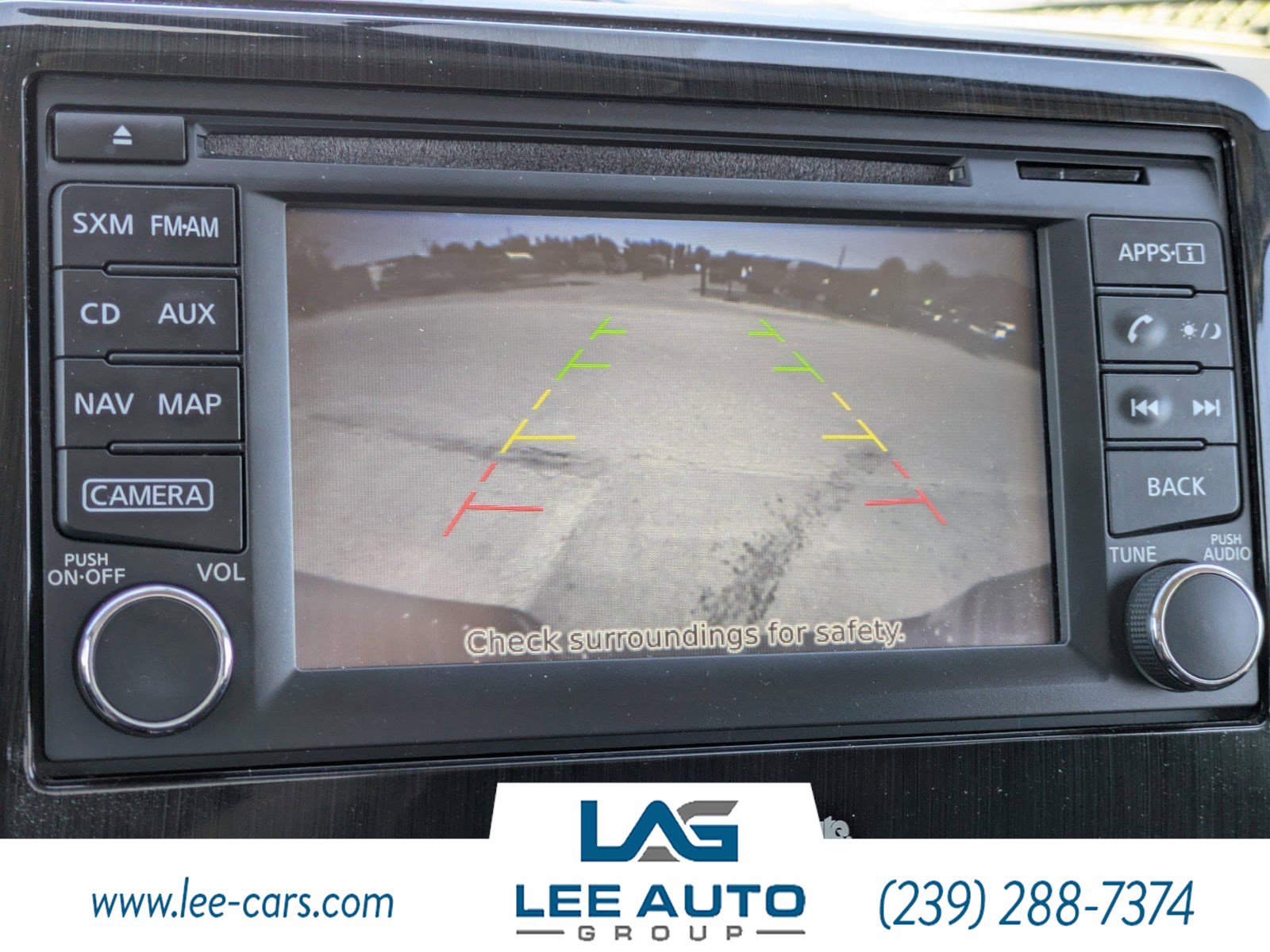 Used 2015 Nissan Titan SV w/ SV Value Truck Package AWD/4WD image 23