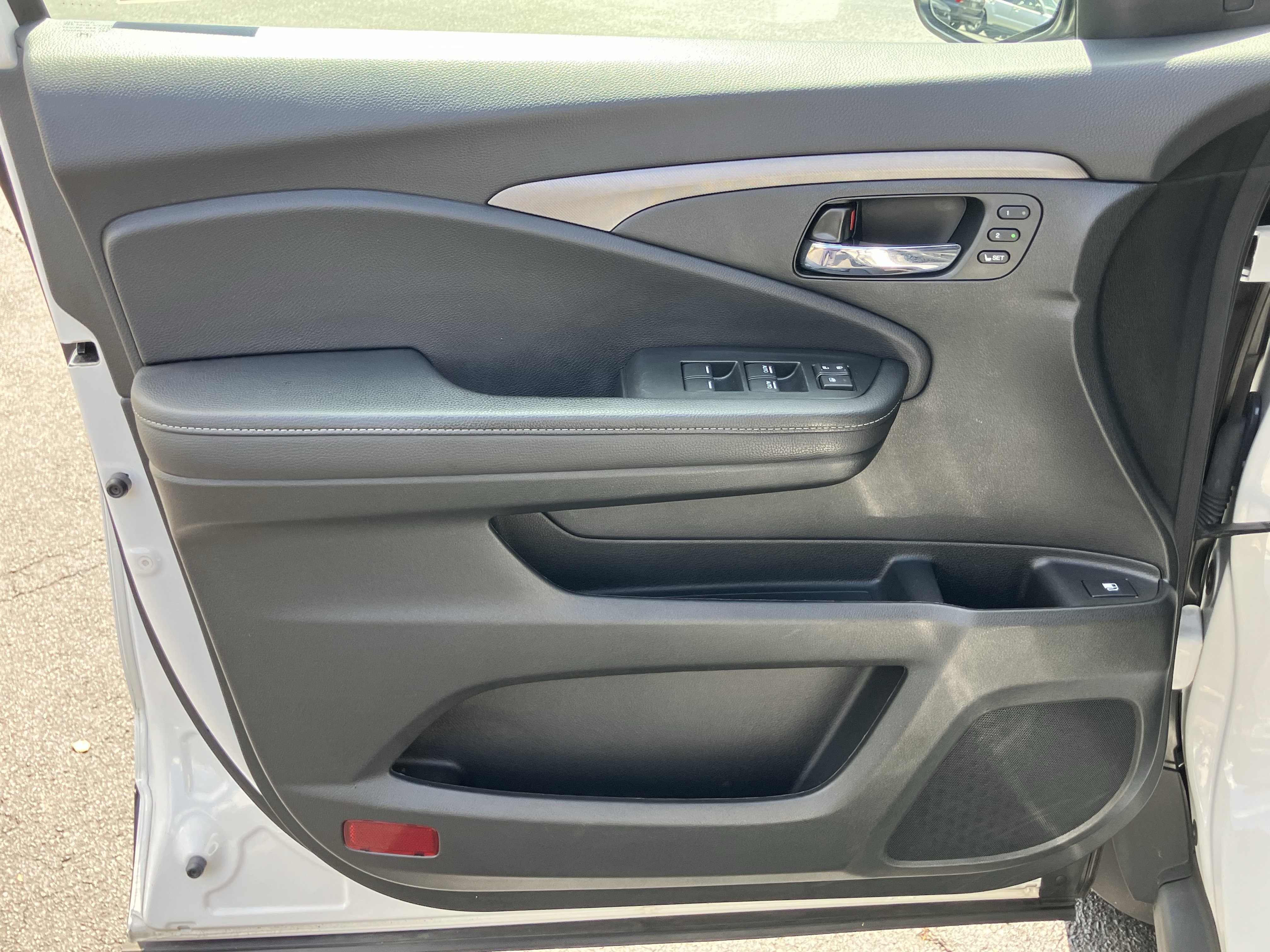 Used 2023 Honda Ridgeline RTL image 15