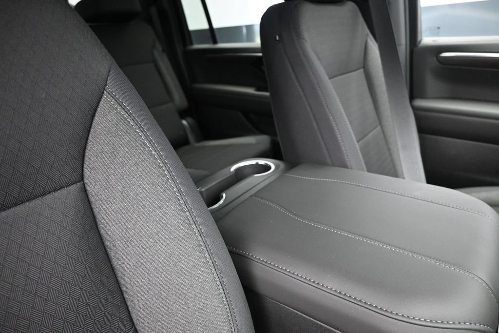 New 2026 Chevrolet Suburban LS RWD image 27