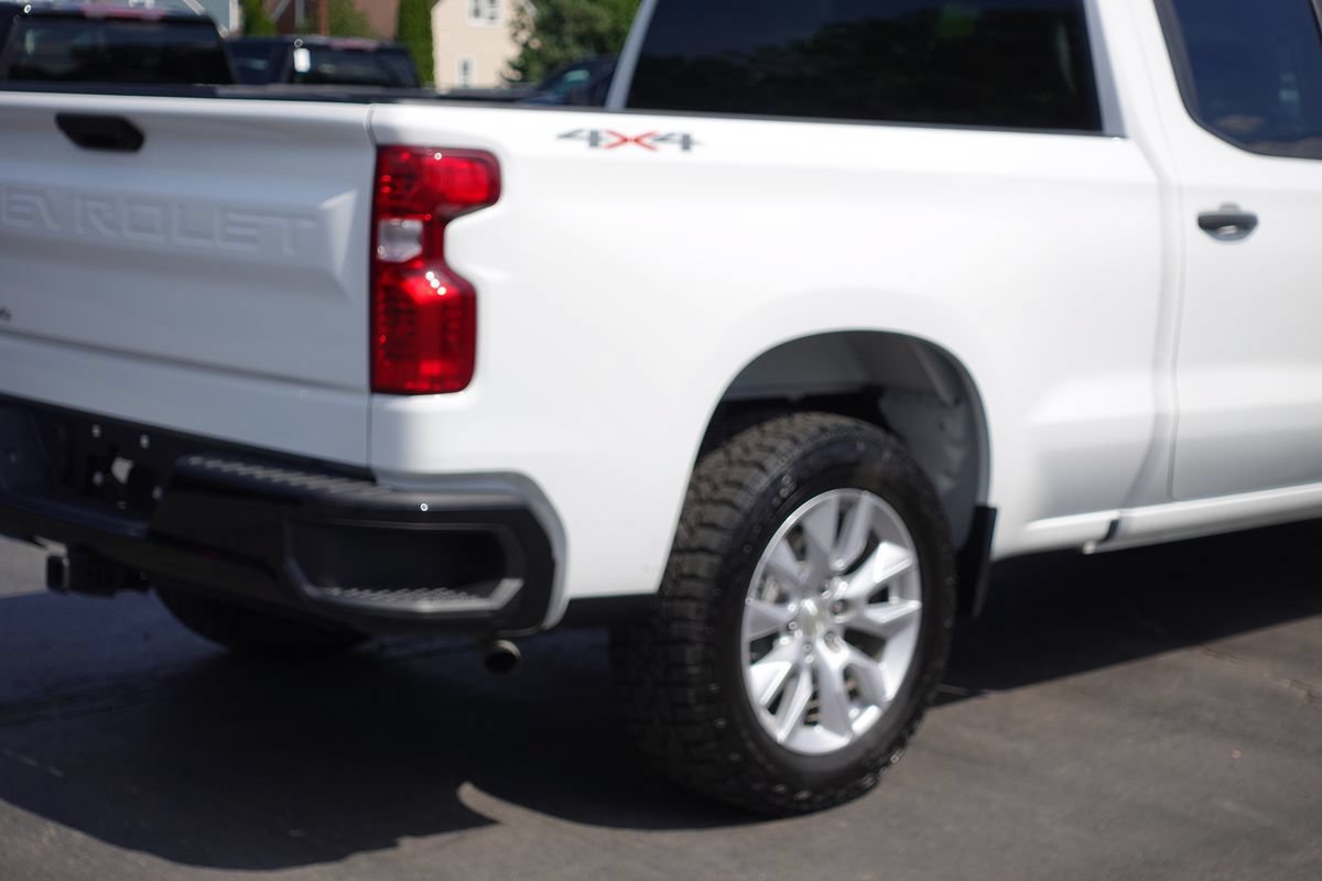 Used 2024 Chevrolet Silverado 1500 W/T w/ WT Value Package AWD/4WD image 10