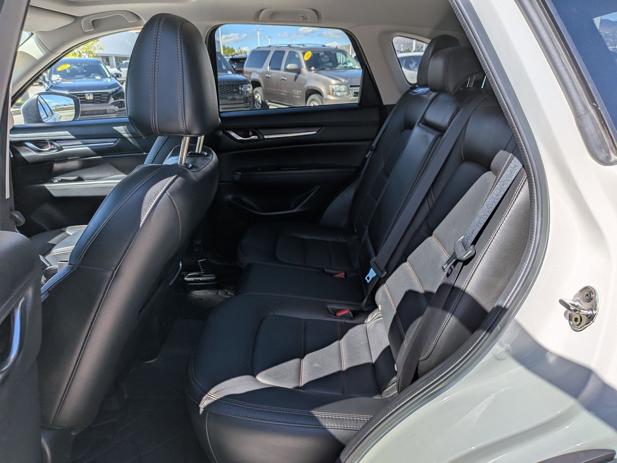 Used 2023 MAZDA CX-5 AWD 2.5 S w/ Premium Package image 26