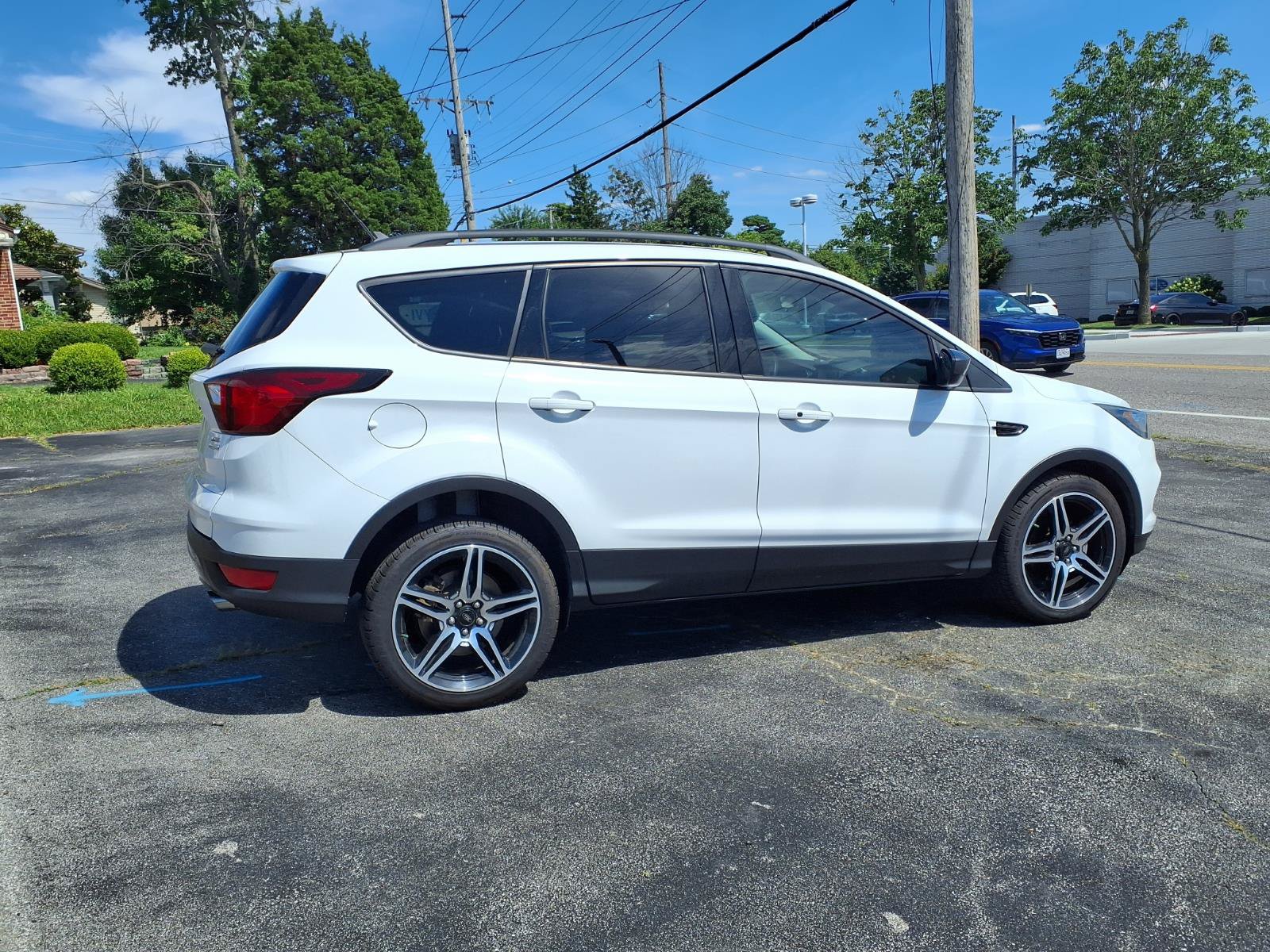 Used 2019 Ford Escape SEL FWD image 24