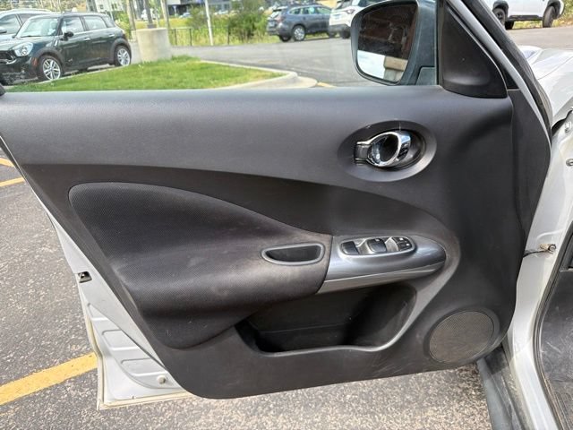 Used 2016 Nissan Juke S AWD/4WD image 11