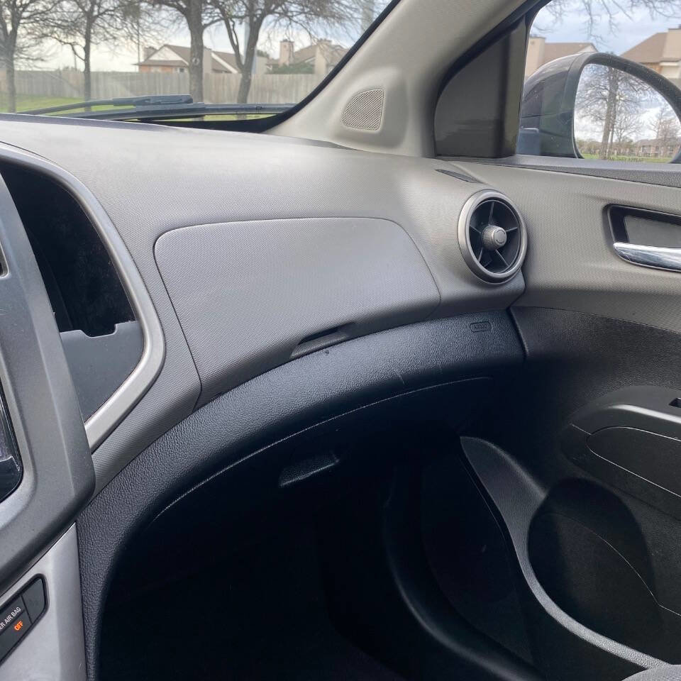 Used 2016 Chevrolet Sonic LT image 14