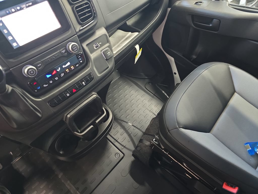 New 2026 RAM ProMaster 2500 w/ Convenience Group FWD image 24