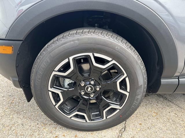 New 2025 Ford Bronco Sport Outer Banks w/ Outer Banks Tech Package+ image 3