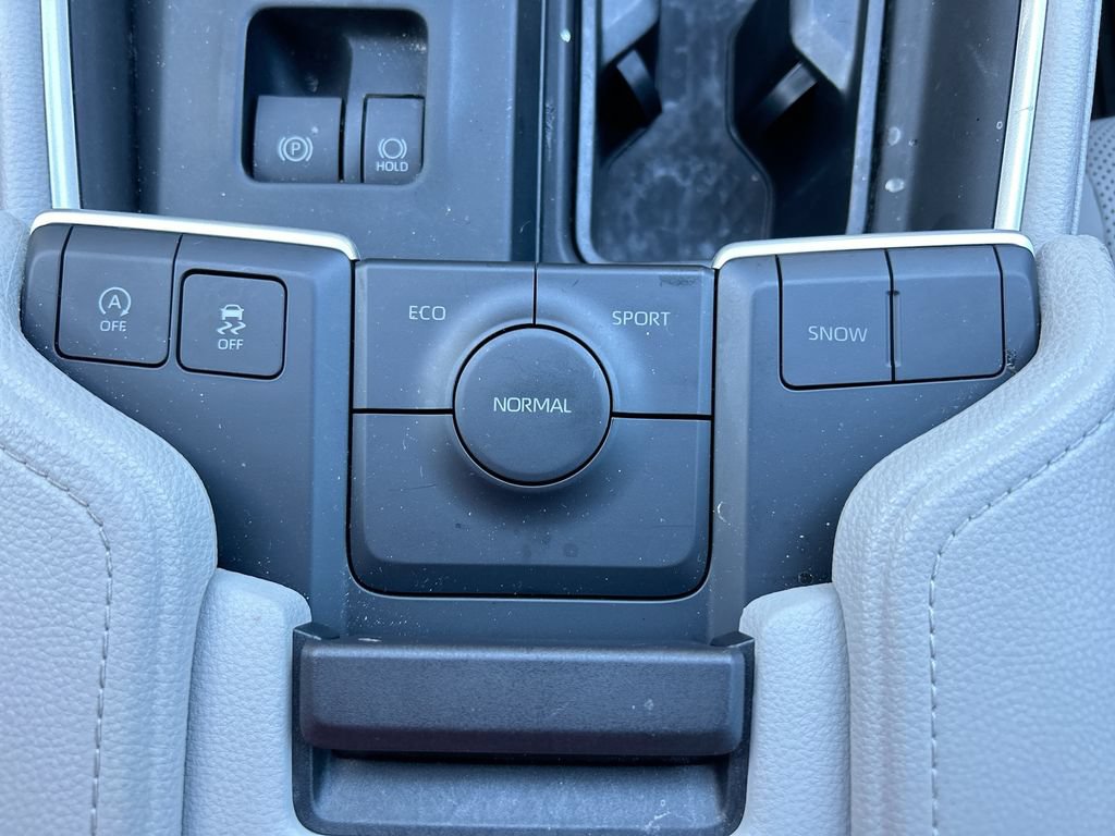 Used 2024 Toyota Grand Highlander FWD image 36