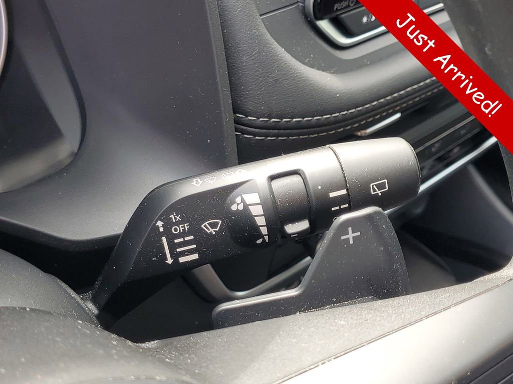 Used 2023 Nissan Rogue S FWD image 25