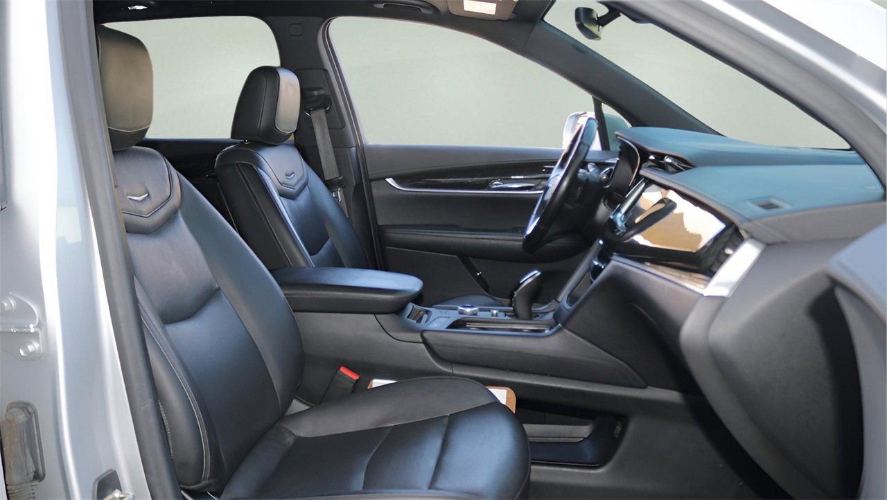 Used 2020 Cadillac XT6 Premium Luxury image 18