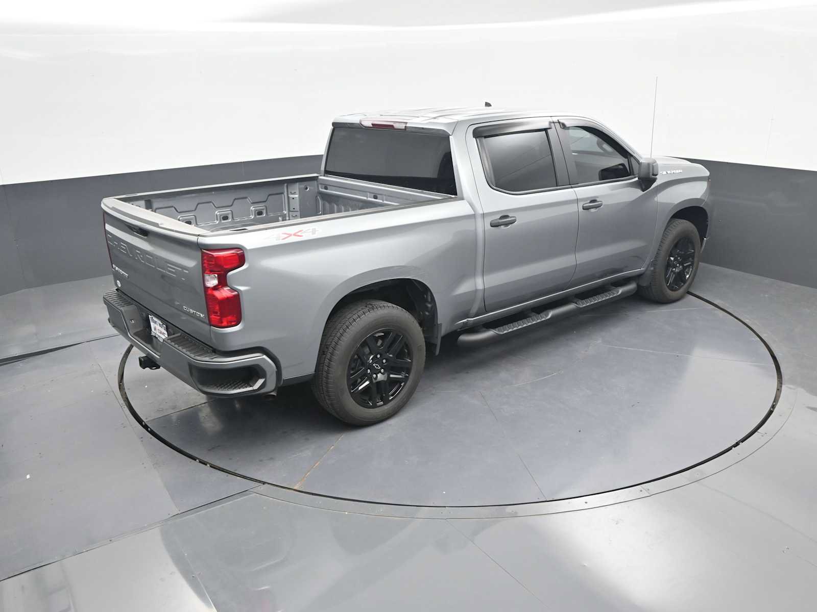 Used 2024 Chevrolet Silverado 1500 Custom AWD/4WD image 32