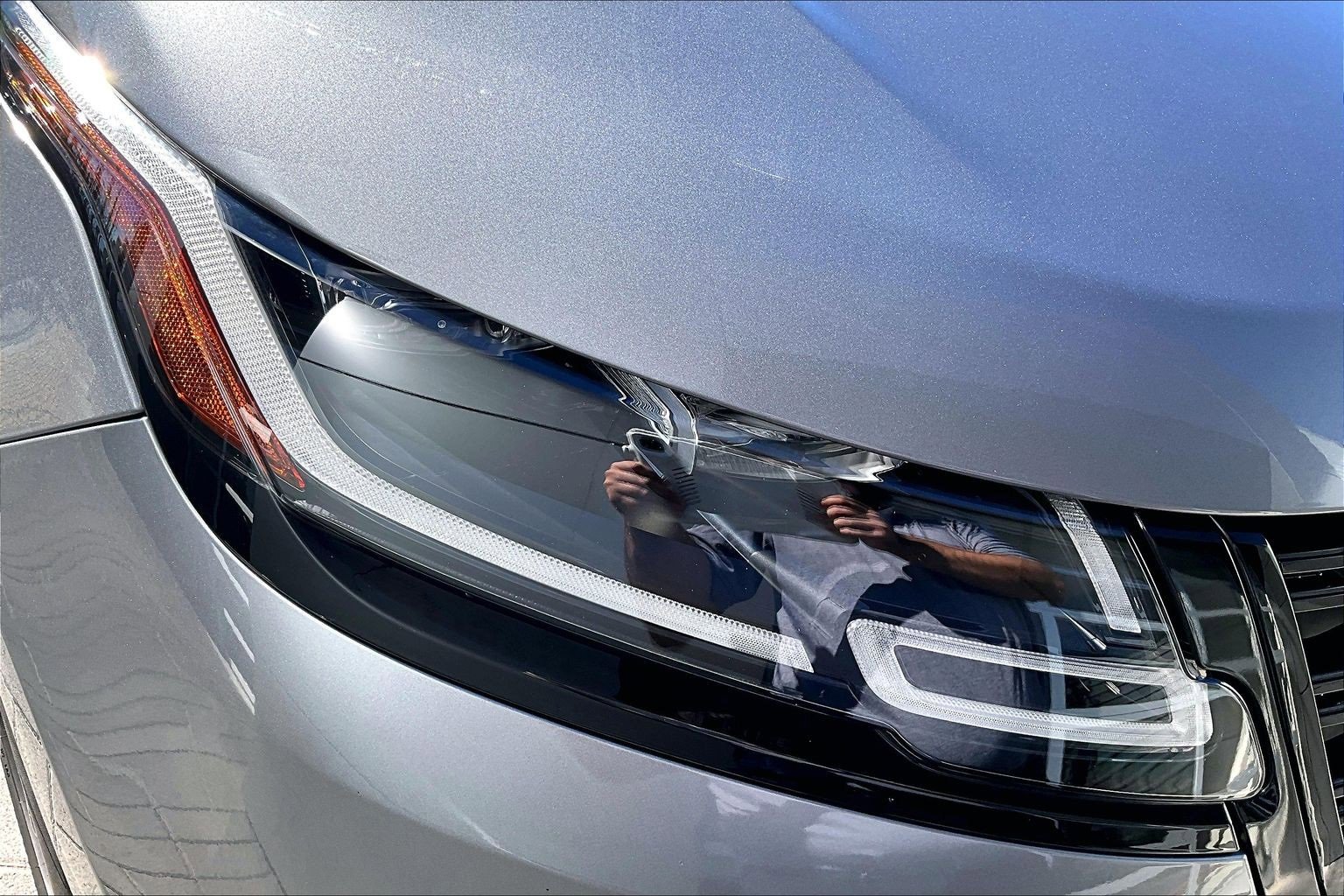 Used 2023 Land Rover Range Rover Velar S image 28